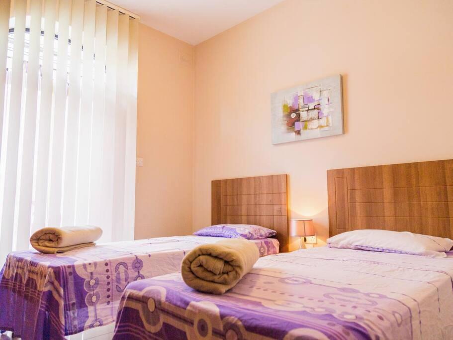 Sea Views Apartment-Wifi-Sleep 5 Marsaskala Buitenkant foto