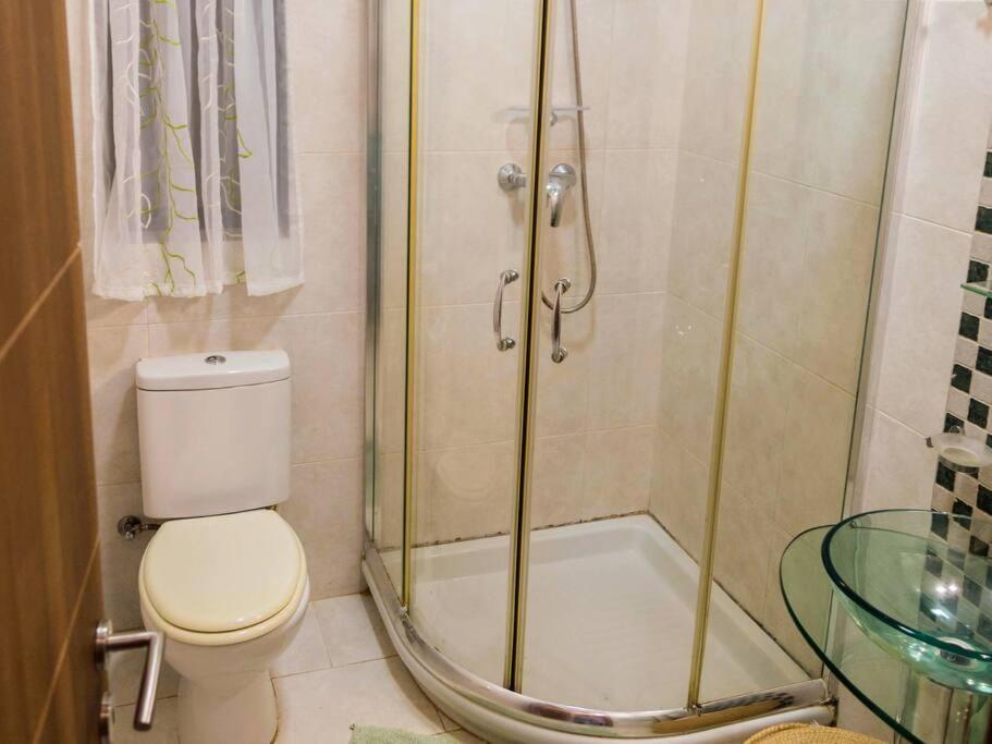 Sea Views Apartment-Wifi-Sleep 5 Marsaskala Buitenkant foto